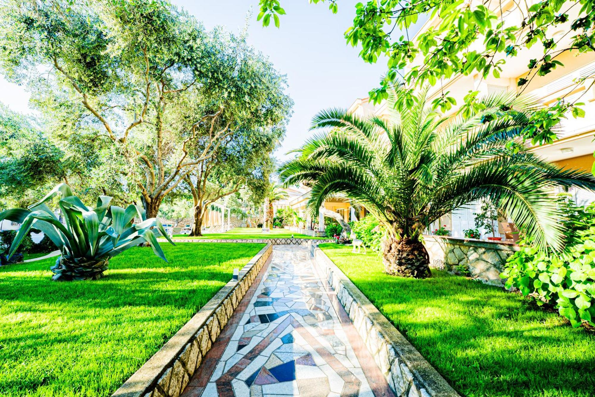 Resort Trcol Novalja Kültér fotó